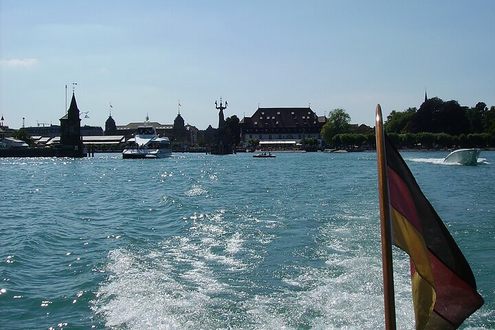 Konstanz Public guided tour with wine tasting