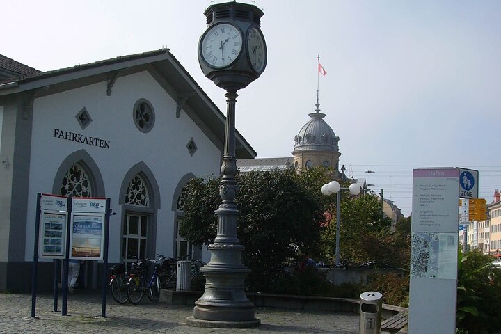 Konstanz Public guided tour with wine tasting