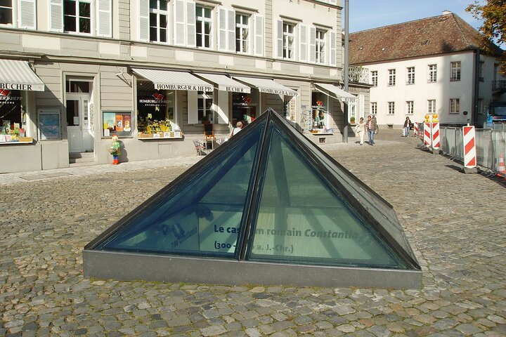 Konstanz Public guided tour with wine tasting
