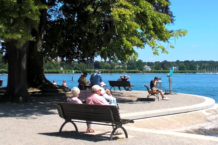 Konstanz Public guided tour with wine tasting