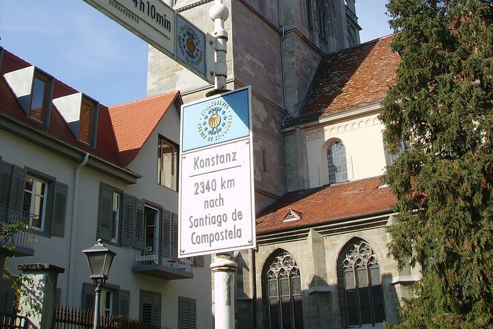 Konstanz Public guided tour with wine tasting