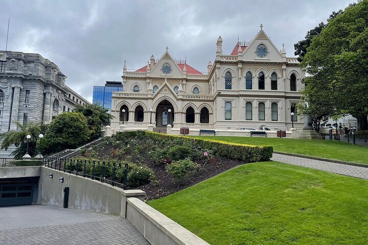 Wellington City to Coast Highlights Tour (with Lunch)