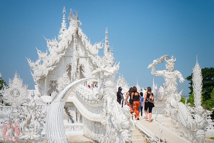 Chiang Rai Temples Day Trip from Chiang Mai
