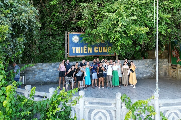 Explore 04 Hours Halong Bay Day Cruise Shore Excursion