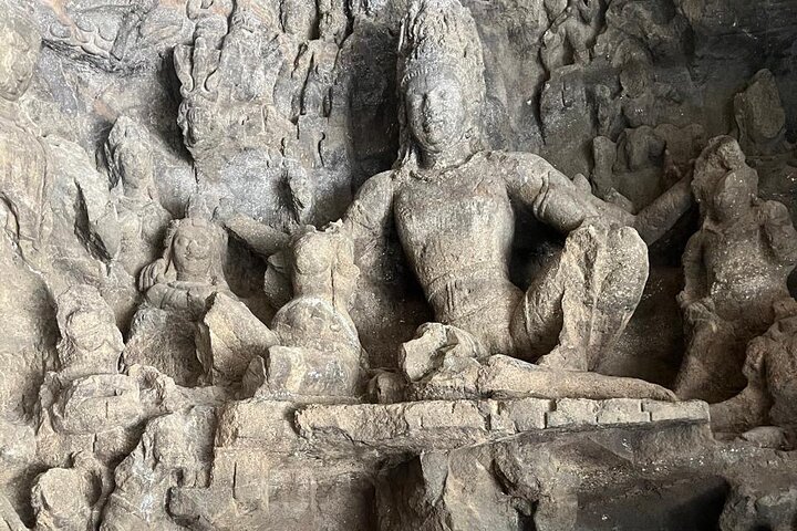 Elephanta Caves Exploration: Guided Tour with Ferry Experience