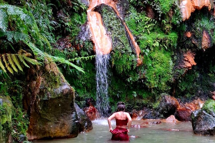 Essential San Miguel: 2 Day-Tour of Natural Wonders & Top Spots