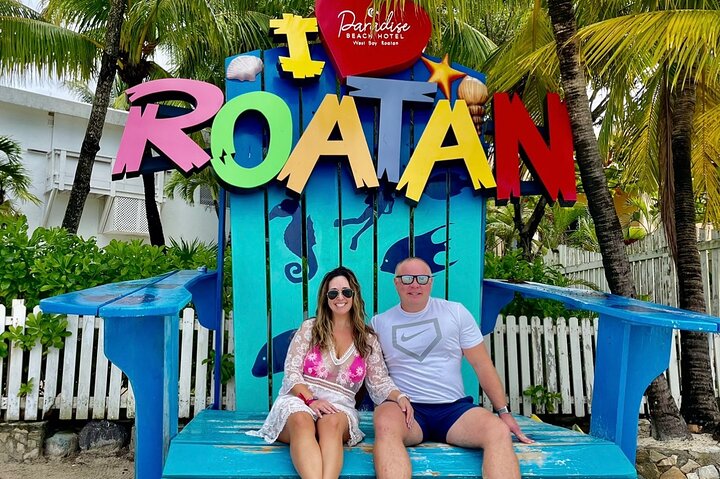 Roatán Private Snorkeling, Wildlife Park, and West Bay Beach