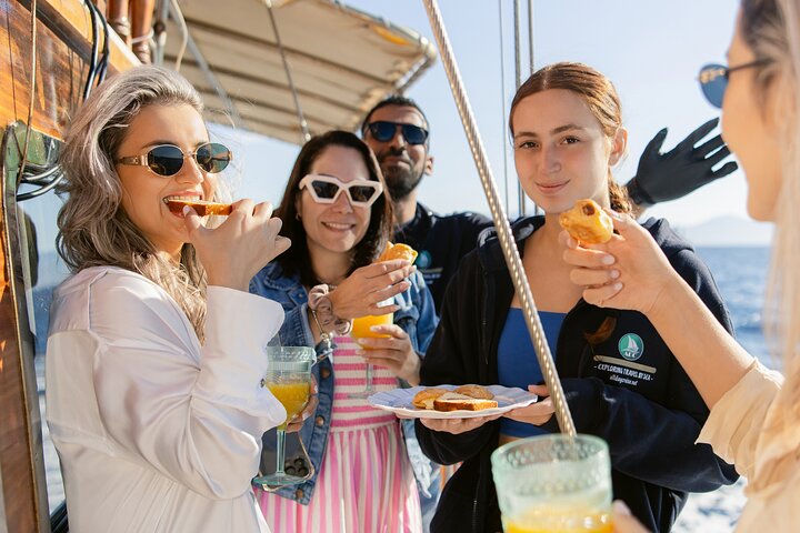 All Day Cruise -3 Islands to Agistri,Moni, Aegina with lunch and drinks included