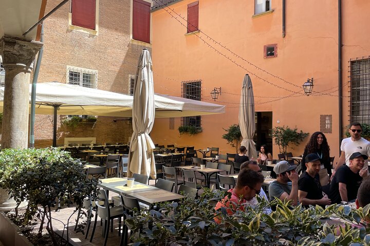 Bologna Walking Food Tour and Highlights with a Local Guide