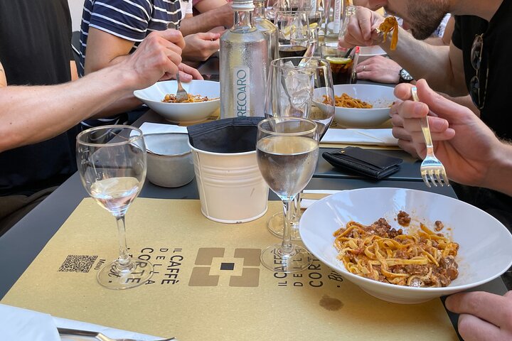Bologna Walking Food Tour and Highlights with a Local Guide