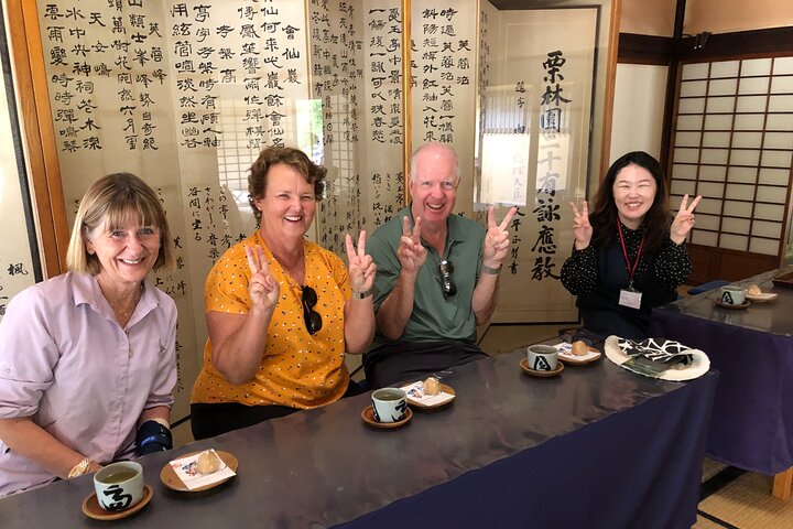 Essence of Takamatsu: Udon, Gardens, and Local Charm