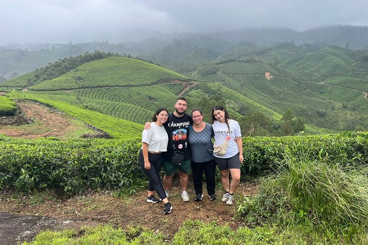Green Magic Day Tour to Munnar