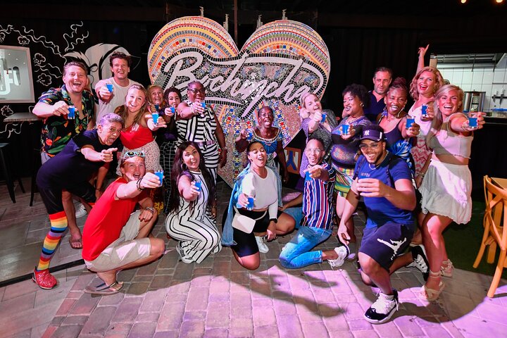 Aruba Nightlife Party Bus Tour, Free Cocktails, Live DJ & Host