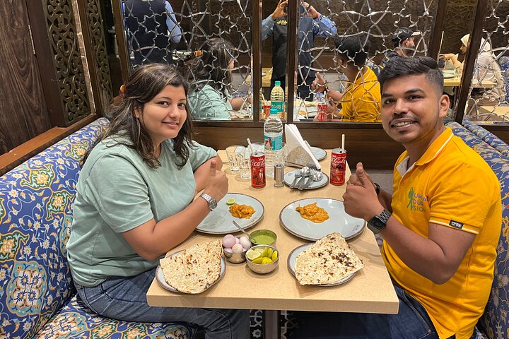 Private Mumbai City Tour with Guide and Transport