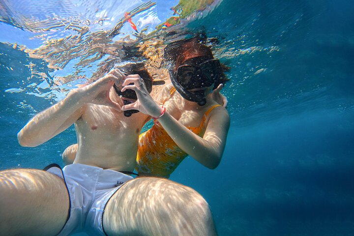Snorkelling Trip 5 Island Tour Around Koh Tao and Koh Nang yuan
