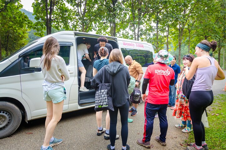 Doi Inthanon National Park, Waterfall & Royal Project Day Tour From Chiang Mai