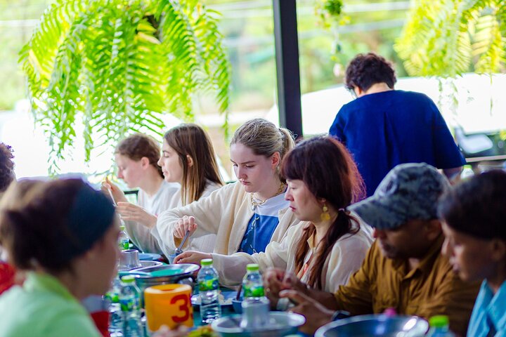 Doi Inthanon National Park, Waterfall & Royal Project Day Tour From Chiang Mai