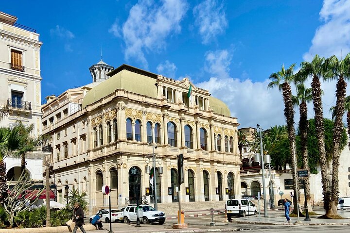 Discover Algiers on a Private Tour – Casbah, downtown and more