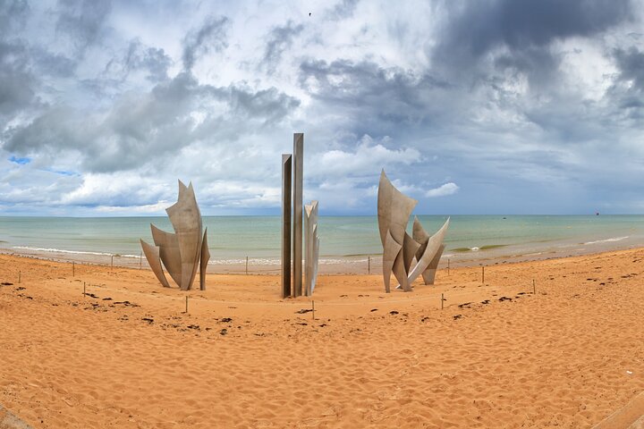 American D-Day Landing Sites I Shared Bus Tour I Guide & Lunch