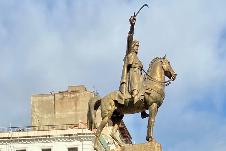 Discover Algiers on a Private Tour – Casbah, downtown and more