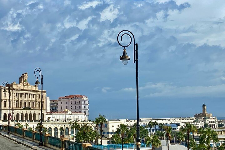 Discover Algiers on a Private Tour – Casbah, downtown and more