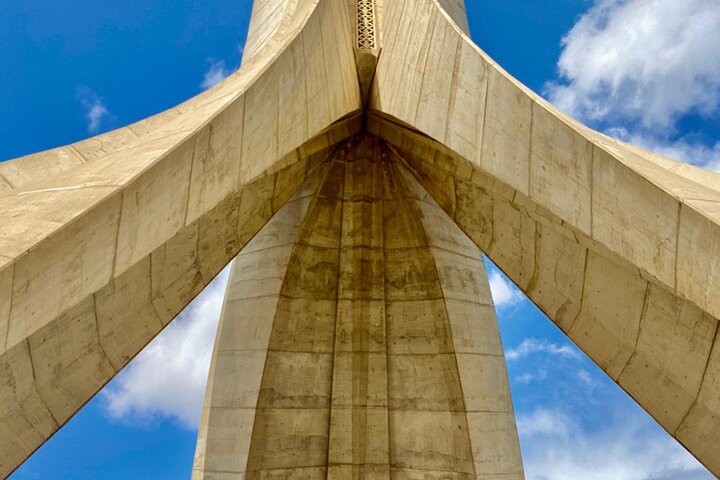 Discover Algiers on a Private Tour – Casbah, downtown and more