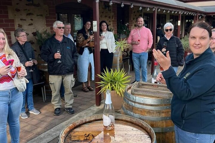 Barossa Wine tour with Lunch, Wine Tastings, Brewery & Chocolate