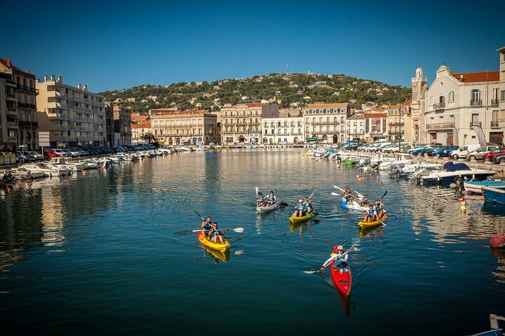 Two-Hour Guided Sea Kayaking Tour in Sete