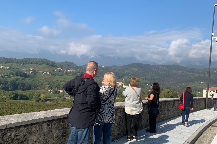 All inclusive Private Prosecco Hills Tour - 2 Wineries and Lunch.