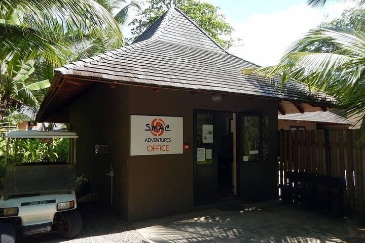 Mahe Island: Zip Lining and Marine Park Snorkeling Excursion
