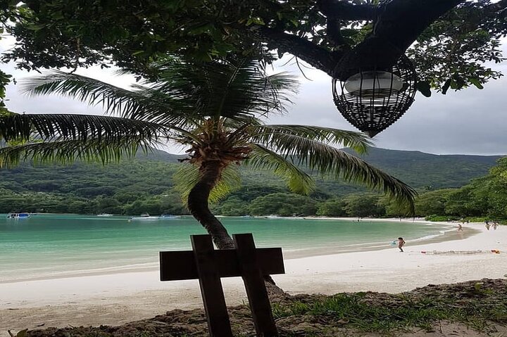 Mahe Island: Zip Lining and Marine Park Snorkeling Excursion