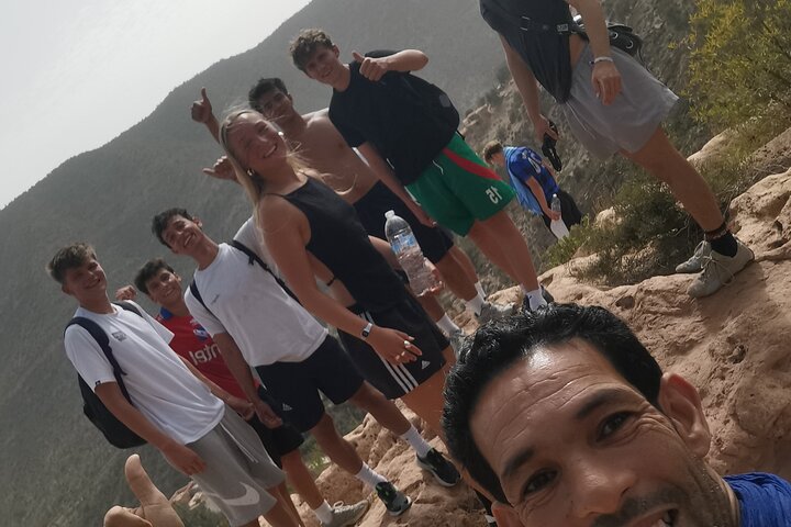 Hiking Beyond Paradise Valley
