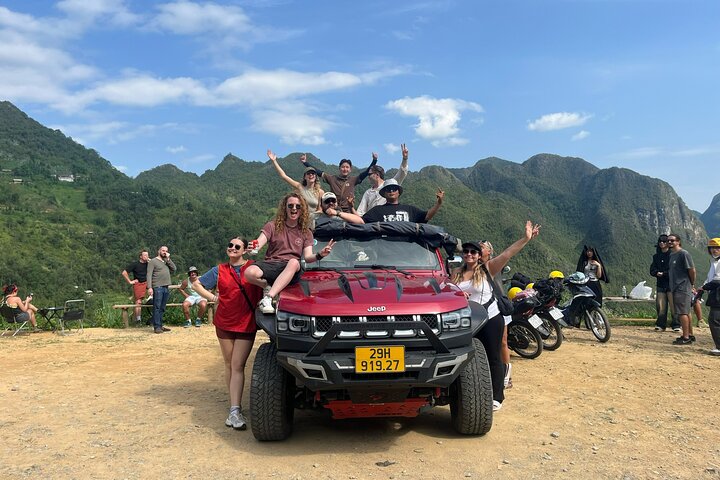 Ha Giang Open Air New Model Jeep Tour 3 Days 2 Night
