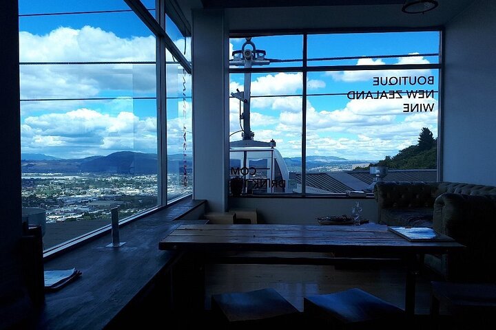 Shore Excursion: Local Tasting Tour from Tauranga
