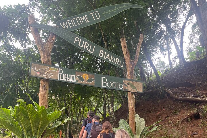 Panama City Visit an Indian town Embera and waterfall with lunch