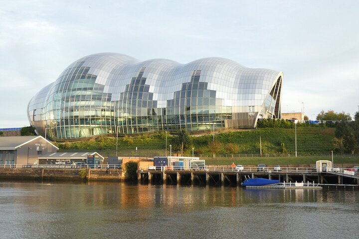 2 Hours Walking Tour in Newcastle Upon Tyne in Italian/English