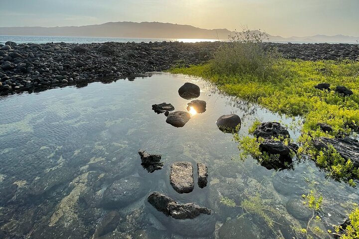 Island Tour with Snorkeling and Picnic