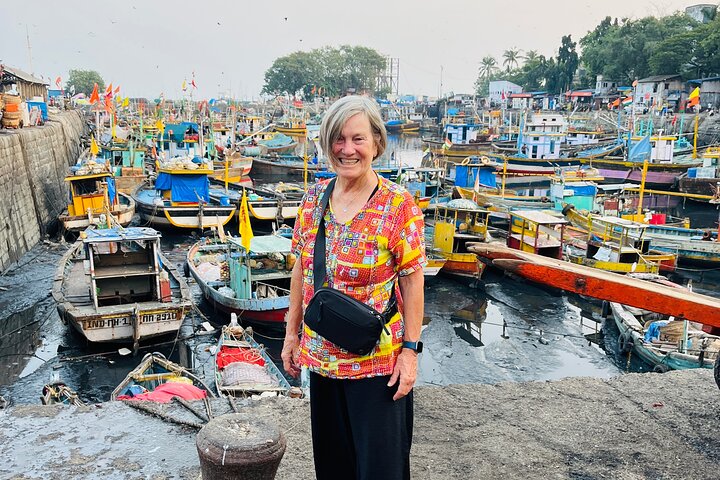 Private Mumbai City Tour with Guide and Transport