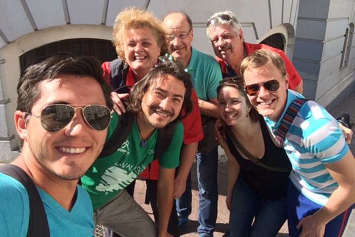 Walking Tour at Valparaiso and Viña with Lunch Starts in Santiago