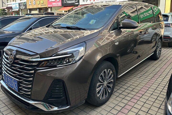 Guangzhou Private Car Service with English Speaking Driver