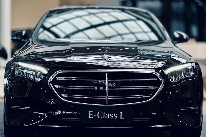Guangzhou Private Car Service with English Speaking Driver