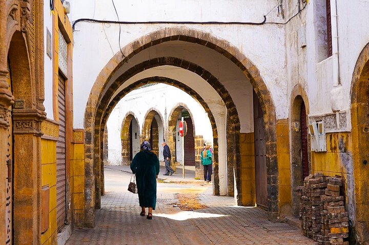 Casablanca City Tour: Hassan II Mosque, Arab League Park & Sights