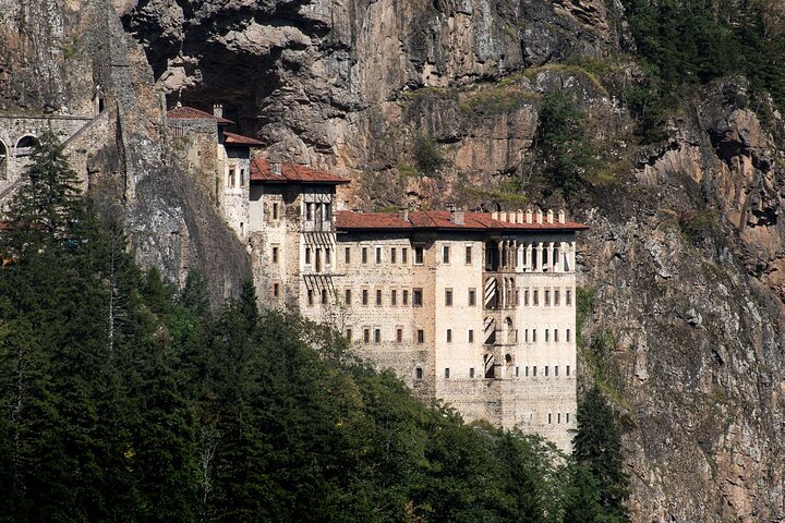 Sumela Monastery and Uzungöl Tour