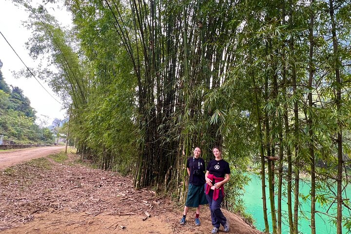 Cao Bang: Loop Tour 3 Days 2 nights with Local Guide