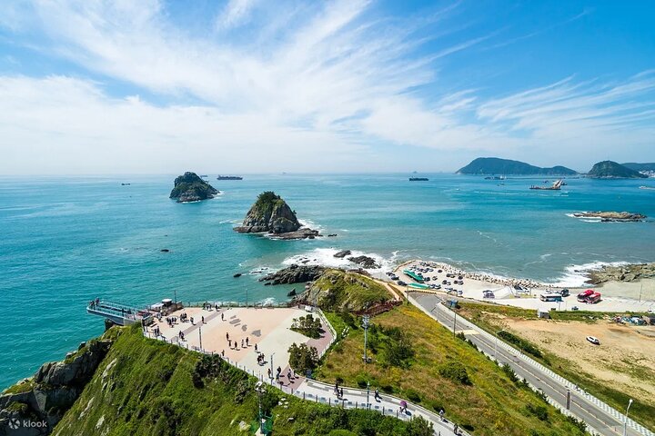 Busan Top Coastal Highlights with Gamcheon Village & Sky Capsule