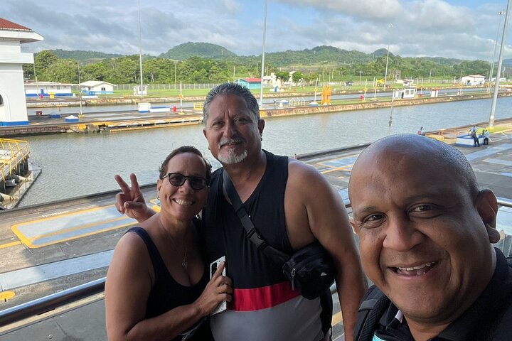 Panama City & Canal: 2 Oceans 1 Day FROM COLON PORT BY LAND