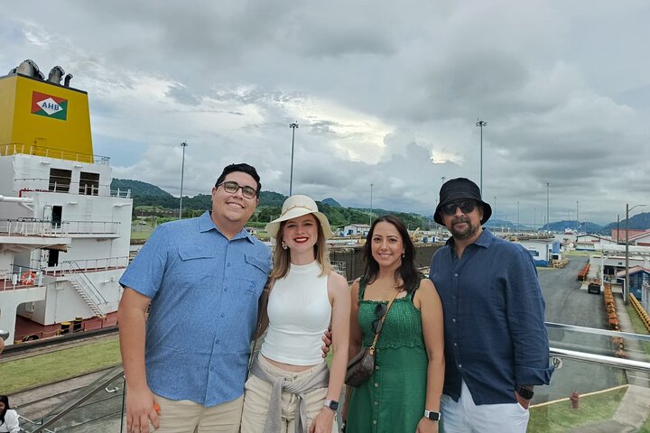 Panama City & Canal: 2 Oceans 1 Day FROM COLON PORT BY LAND