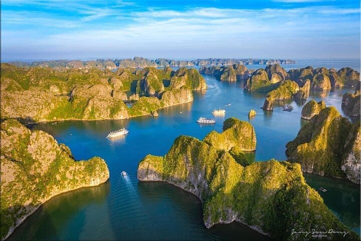 Cat Ba Island: Full-day Tour Lan Ha Bay with Luxury Cruise