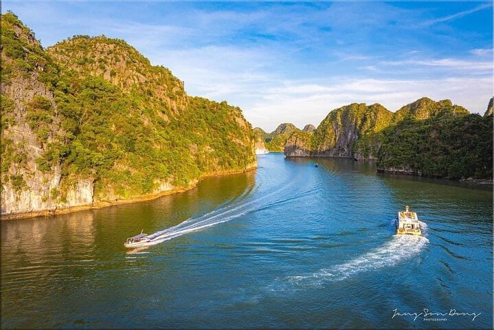 Cat Ba Island: Full-day Tour Lan Ha Bay with Luxury Cruise