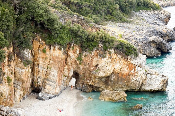 Private Pelion Tour - Tsagkarada and Mylopotamos Beach